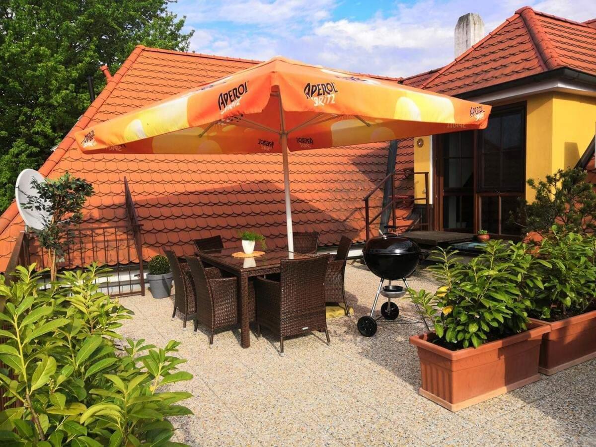 Appartement Historicky Dum U Lazni à Třeboň Extérieur photo