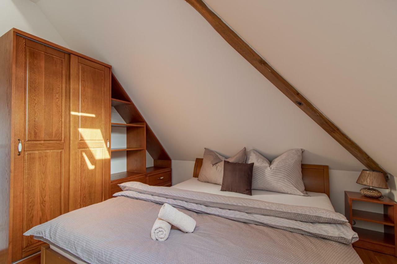 Appartement Historicky Dum U Lazni à Třeboň Extérieur photo